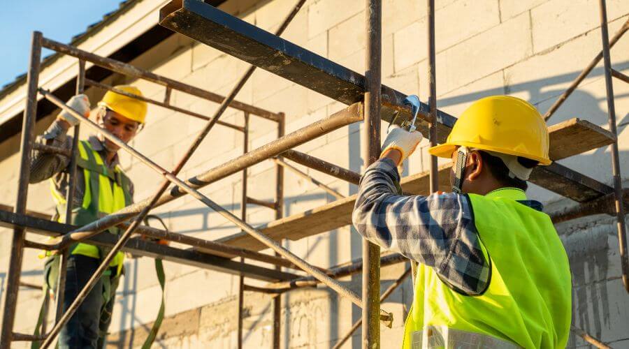 Professional fairlawn roofing services in Moss, TN